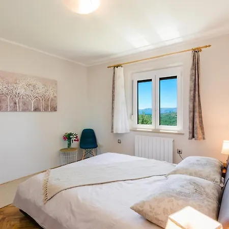 Valentina Holiday home